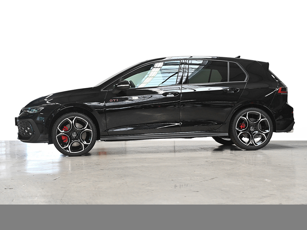 Volkswagen Golf GTI BLACKSTYLE HARMANKARDON MATRIXLED