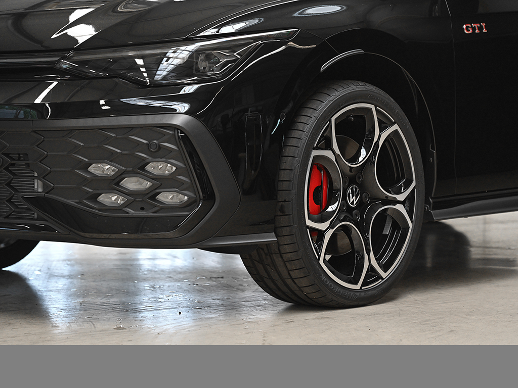 Volkswagen Golf GTI BLACKSTYLE HARMANKARDON MATRIXLED