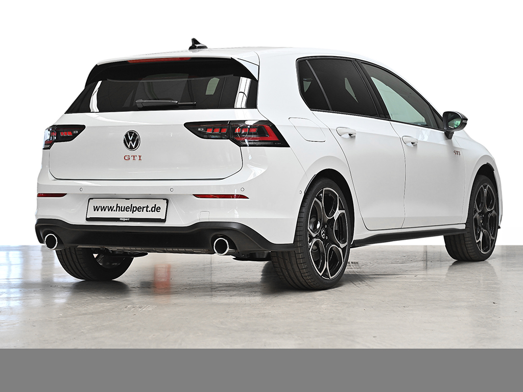 Volkswagen Golf GTI BLACKSTYLE NAVI MATRIXLED HEADUP