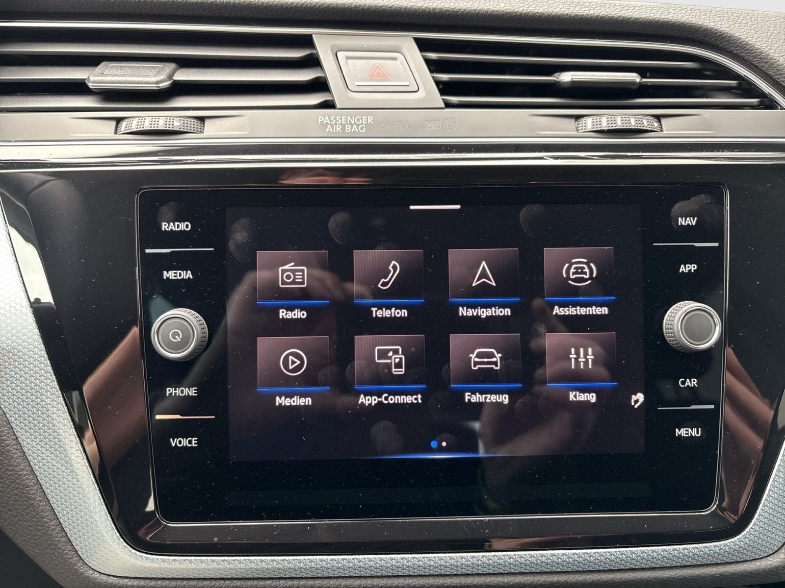 Volkswagen Touran 2.0 GOAL 7SITZE STANDHZ. ACC NAVI CARPLAY
