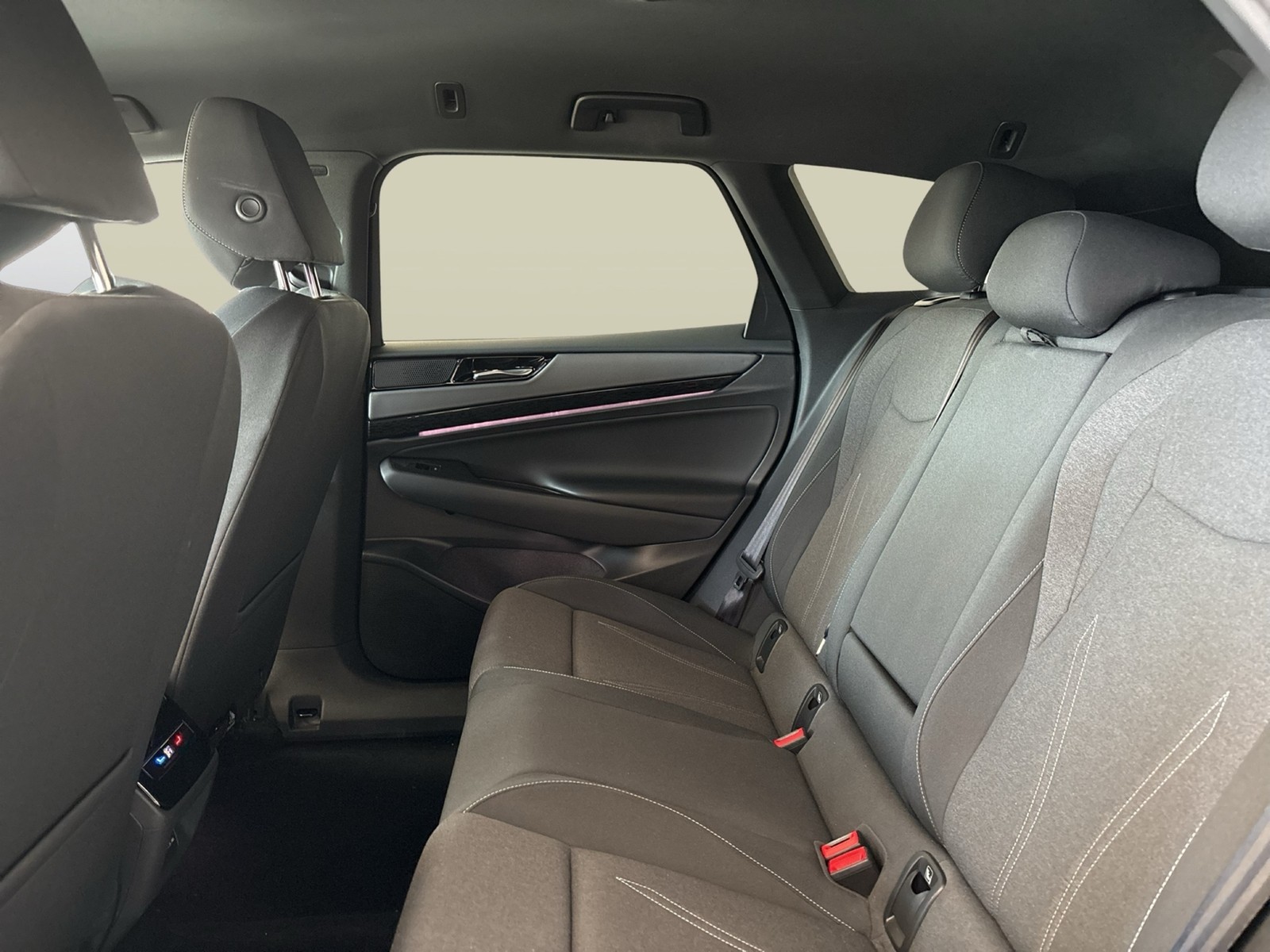 Volkswagen ID.7 Tourer PRO S WÄRMEPUMPE 360°CAM ACC LM19