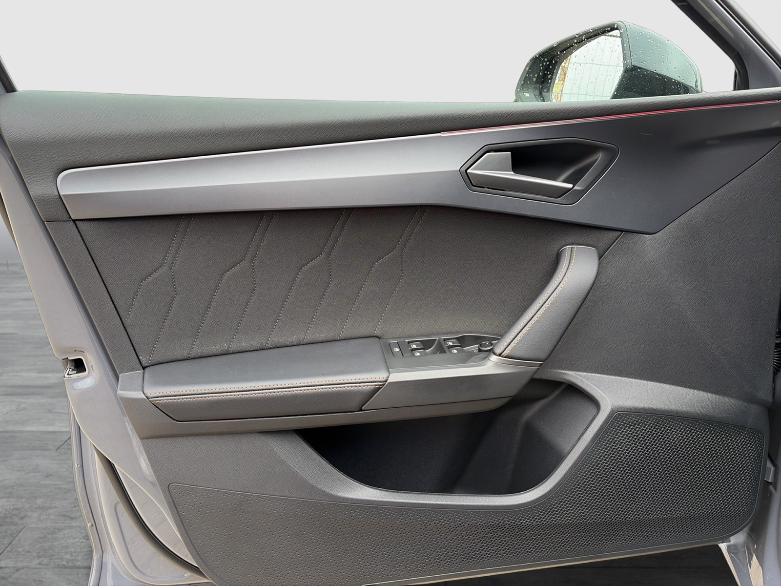 Cupra Leon 2.0 PANO CAM ACC LM18 CARPLAY SITZHEIZUNG