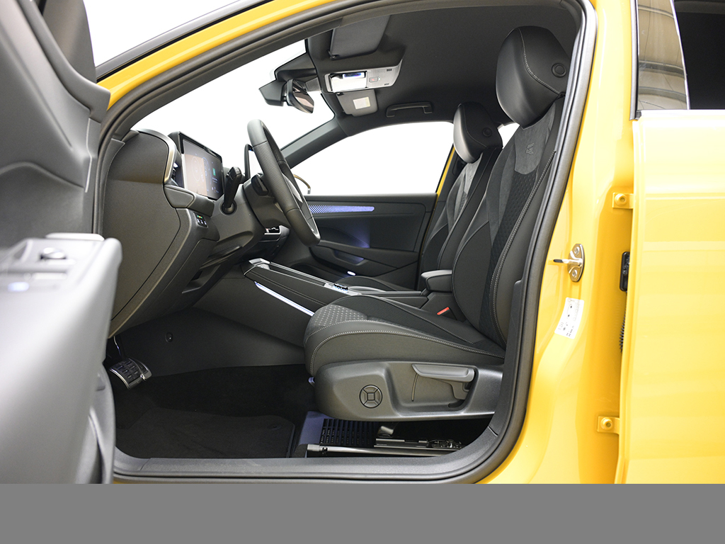 Volkswagen T-Roc 1.5 R-LINE DSG NEUESMODELL AHK