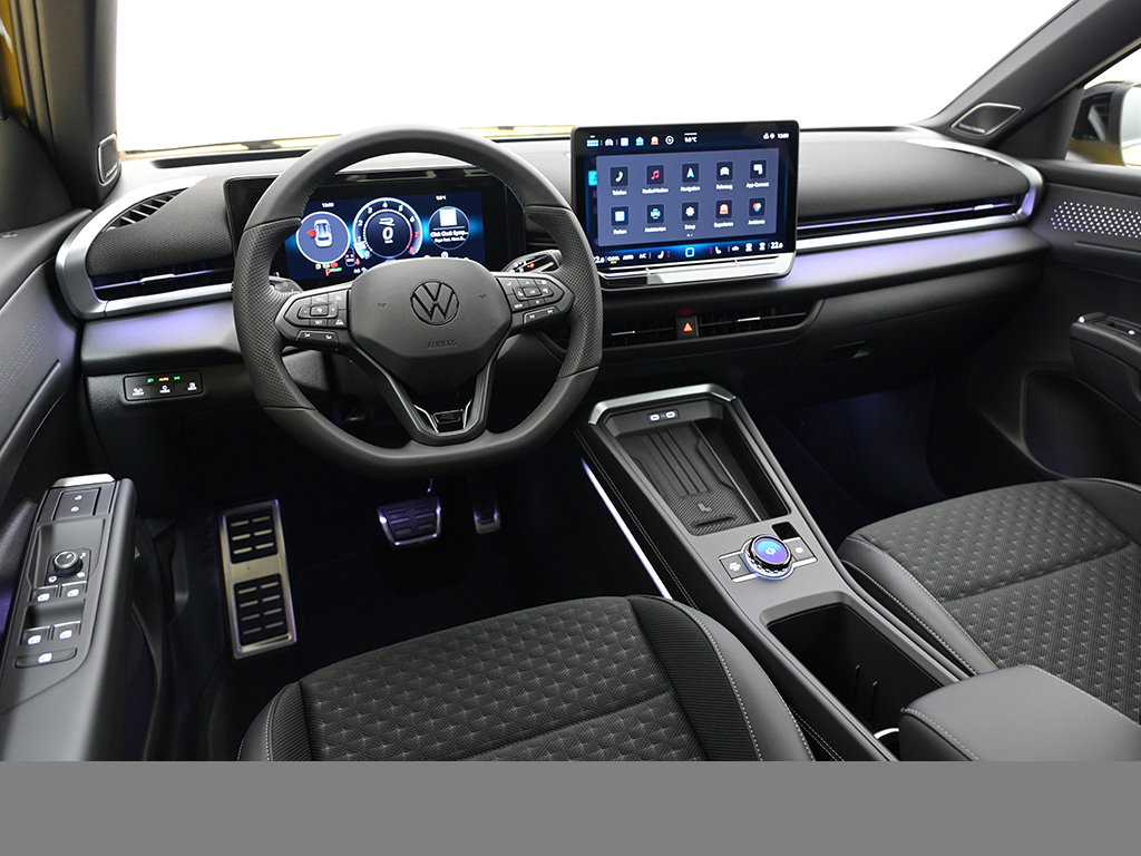 Volkswagen T-Roc 1.5 R-LINE DSG NEUESMODELL AHK