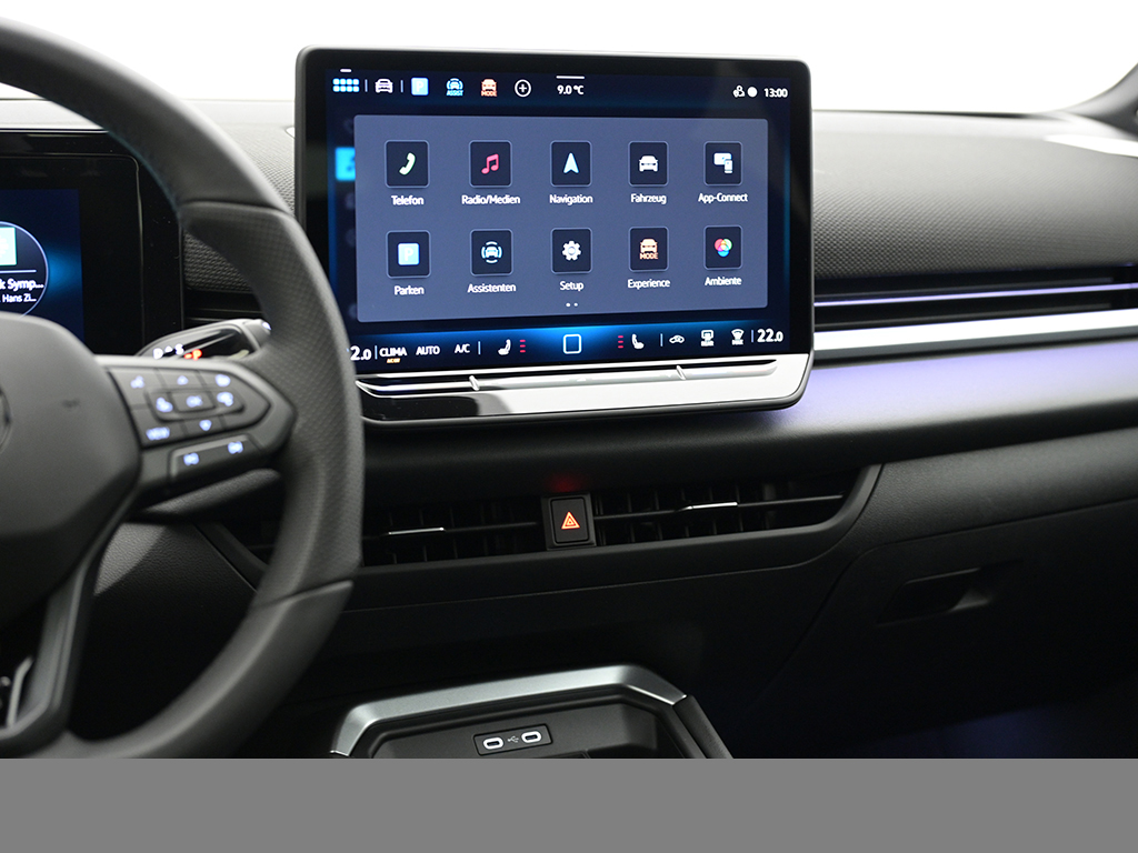 Volkswagen T-Roc 1.5 R-LINE DSG NEUESMODELL AHK