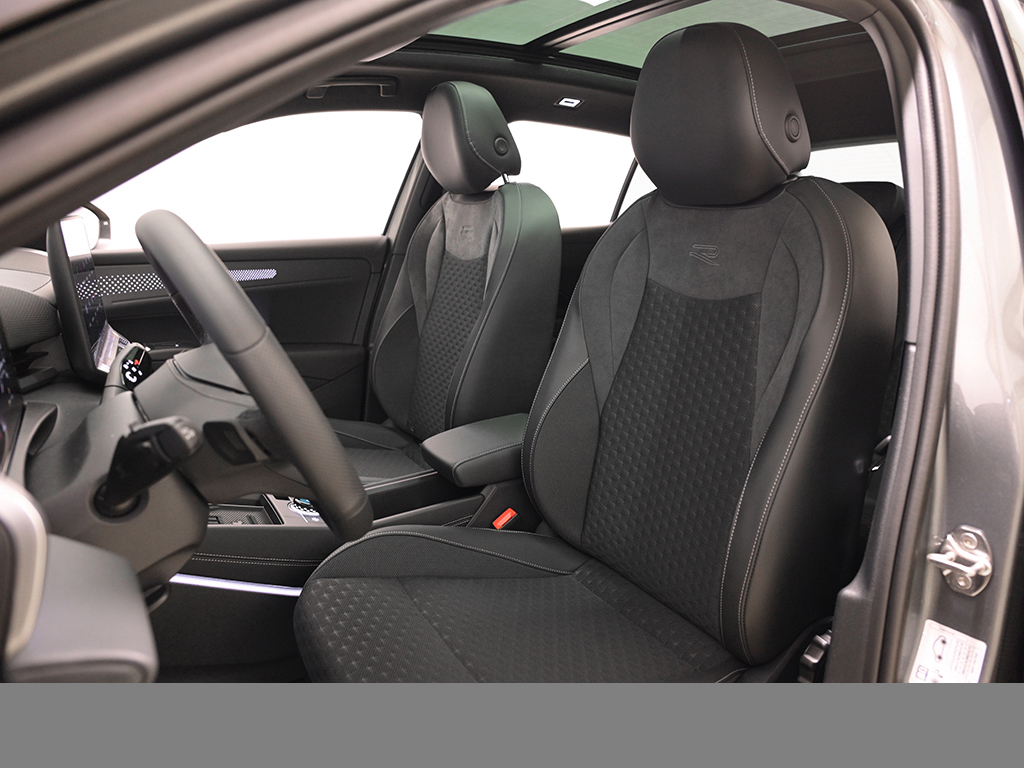 Volkswagen T-Roc 1.5 R-LINE DSG NEUESMODELL AHK