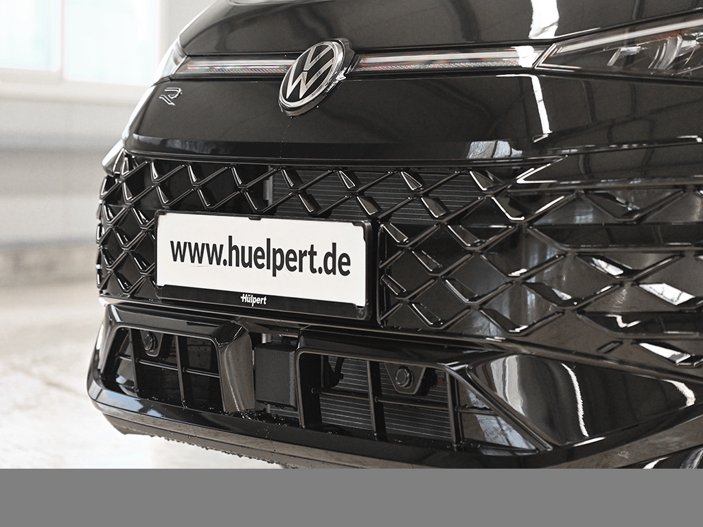 Volkswagen T-Roc 1.5 R-LINE DSG PANO MATRIXLED AHK eKLAPPE