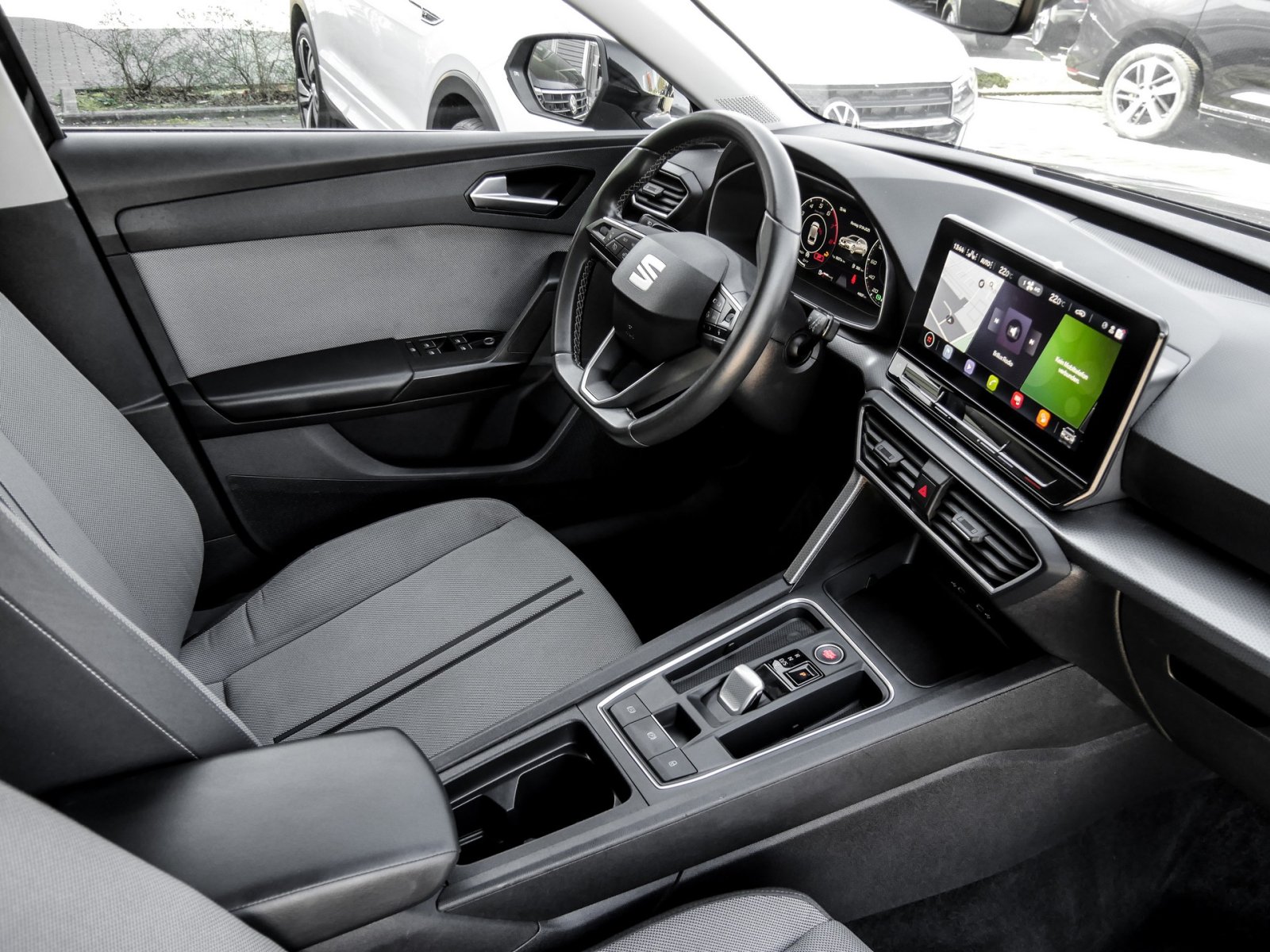 Seat Leon ST 1.5 eTSI STYLE NAVI ALU LED SITZHEIZUNG