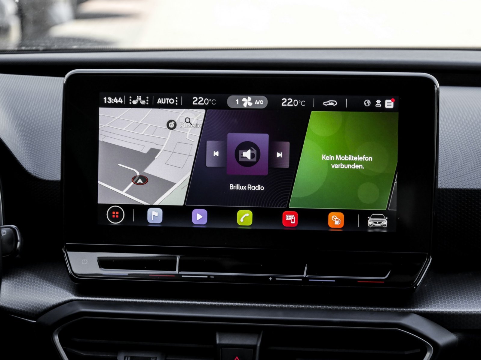 Seat Leon ST 1.5 eTSI STYLE NAVI ALU LED SITZHEIZUNG