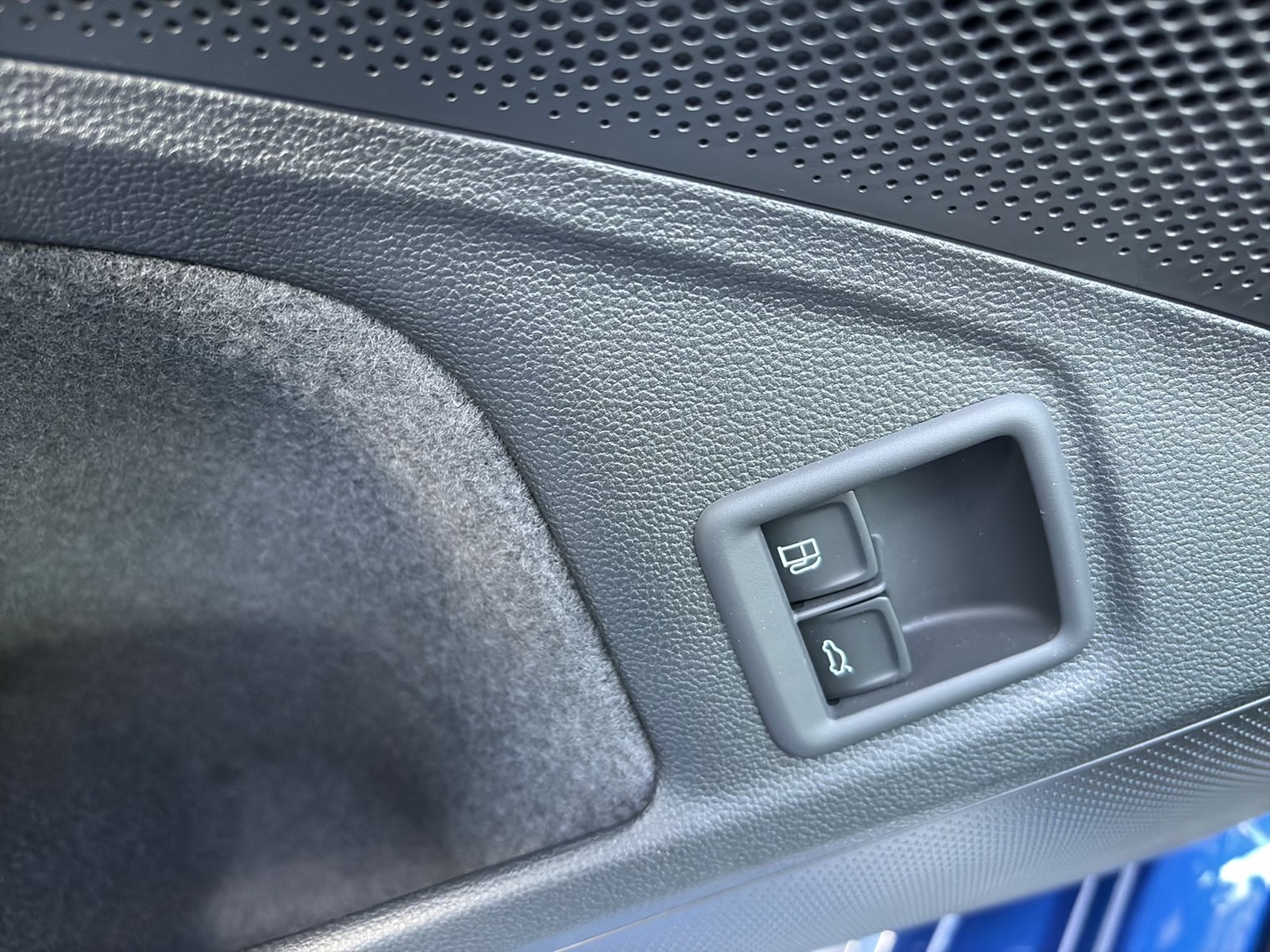 Volkswagen Passat Variant 1.5 HYBRID R-LINE NEUESMODELL 19Z