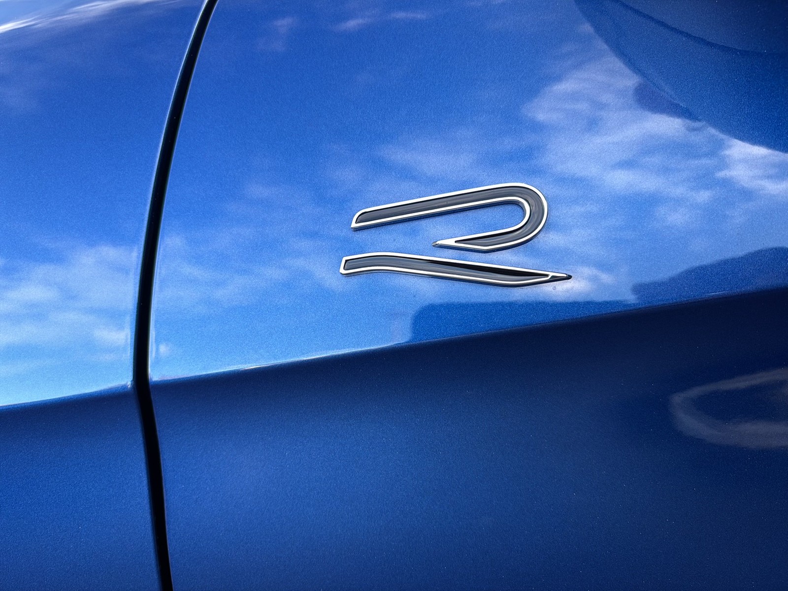 Volkswagen Passat Variant 1.5 HYBRID R-LINE NEUESMODELL 19Z