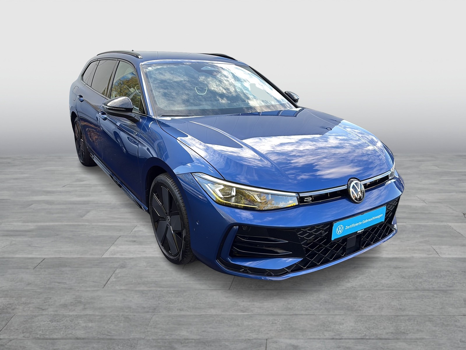 Volkswagen Passat Variant 1.5 HYBRID R-LINE NEUESMODELL 19Z