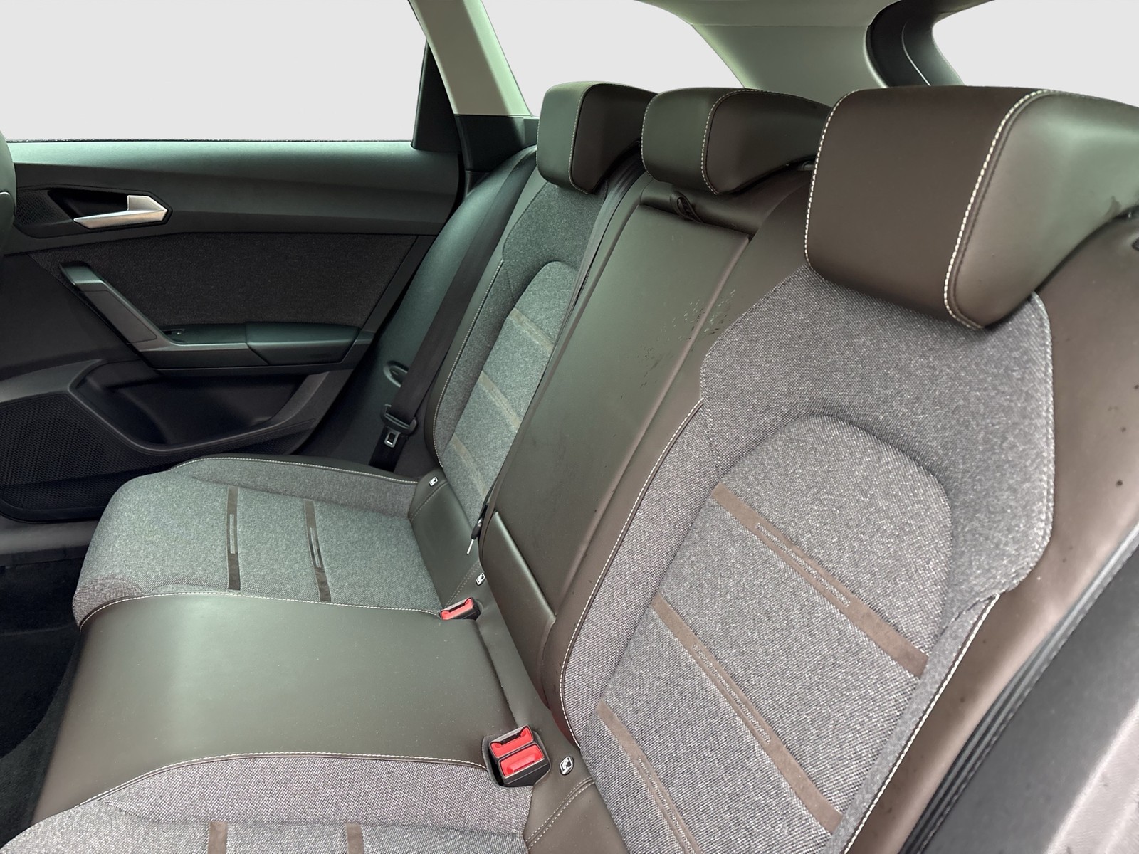 Seat Leon ST 1.5 XCELLENCE AHK CAM ACC NAVI CARPLAY