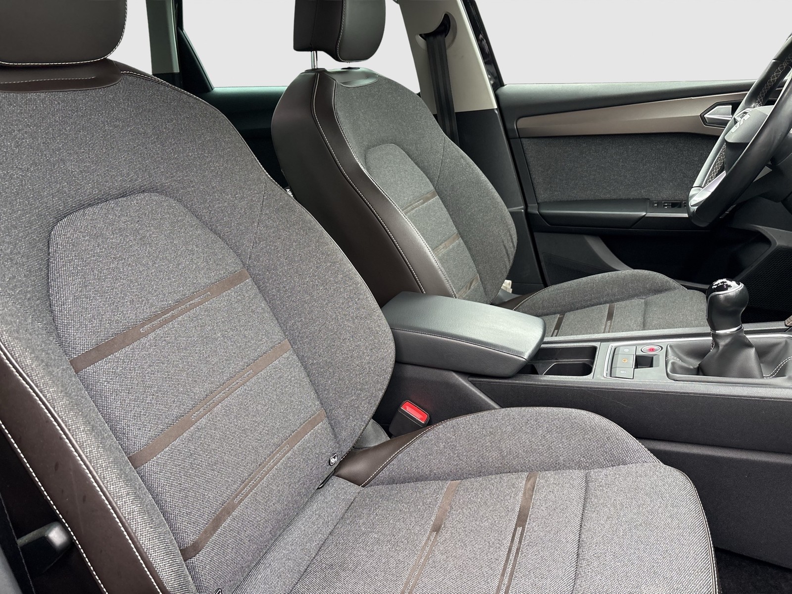 Seat Leon ST 1.5 XCELLENCE AHK CAM ACC NAVI CARPLAY