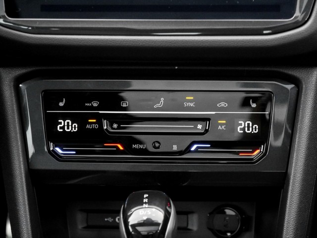 Volkswagen Tiguan 2.0 R-LINE 4X4 PANO STANDHZ. AHK 360°CAM