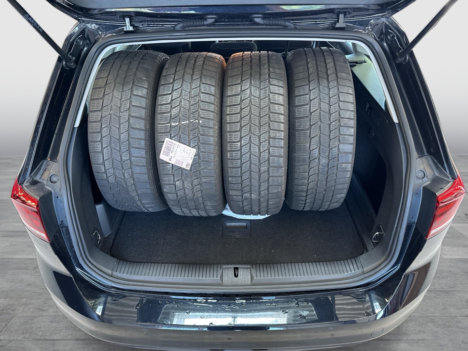 Volkswagen Passat Variant 2.0 BUSINESS PANO STANDHZ CAM ACC