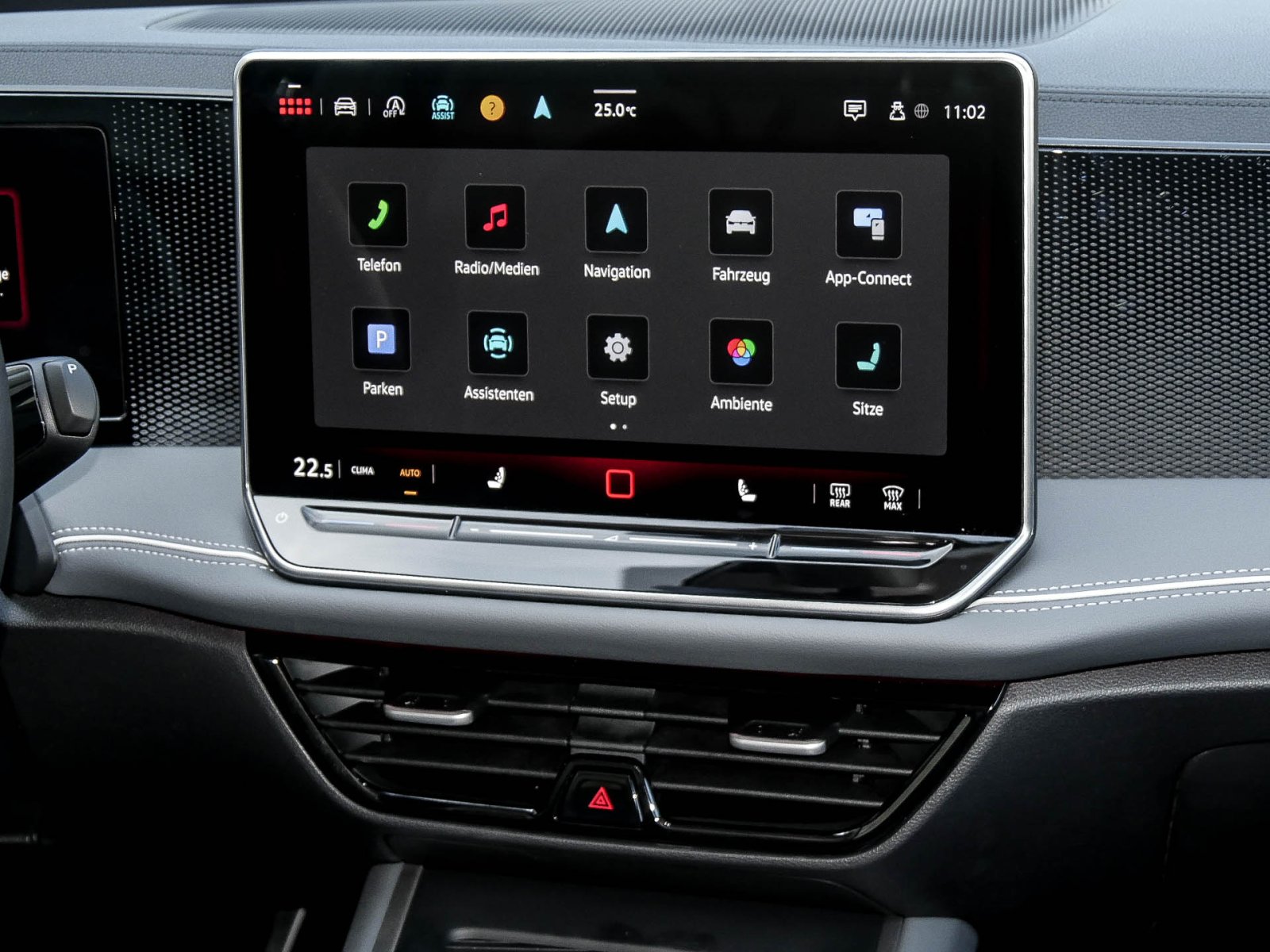 Volkswagen Passat Variant 2.0 BUSINESS NEUES MODELL AHK ACC