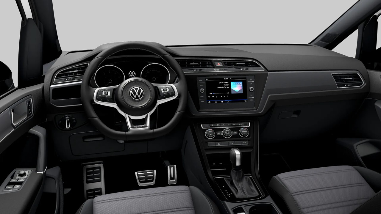 Volkswagen Touran 1.5 R-LINE BLACK STYLE PANO CAM ACC LM18