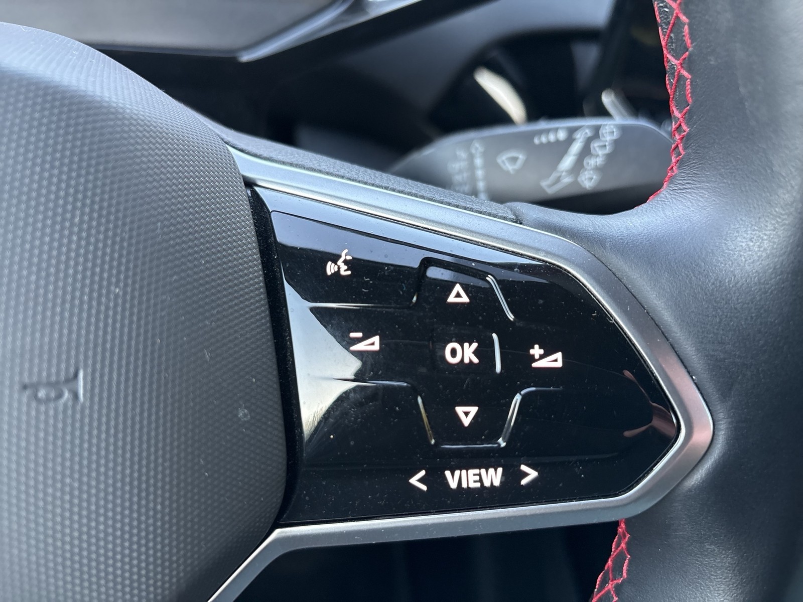 Volkswagen ID.4 GTX 4X4 WÄRMEPUMPE 360°CAM ACC LM20 MATRIX