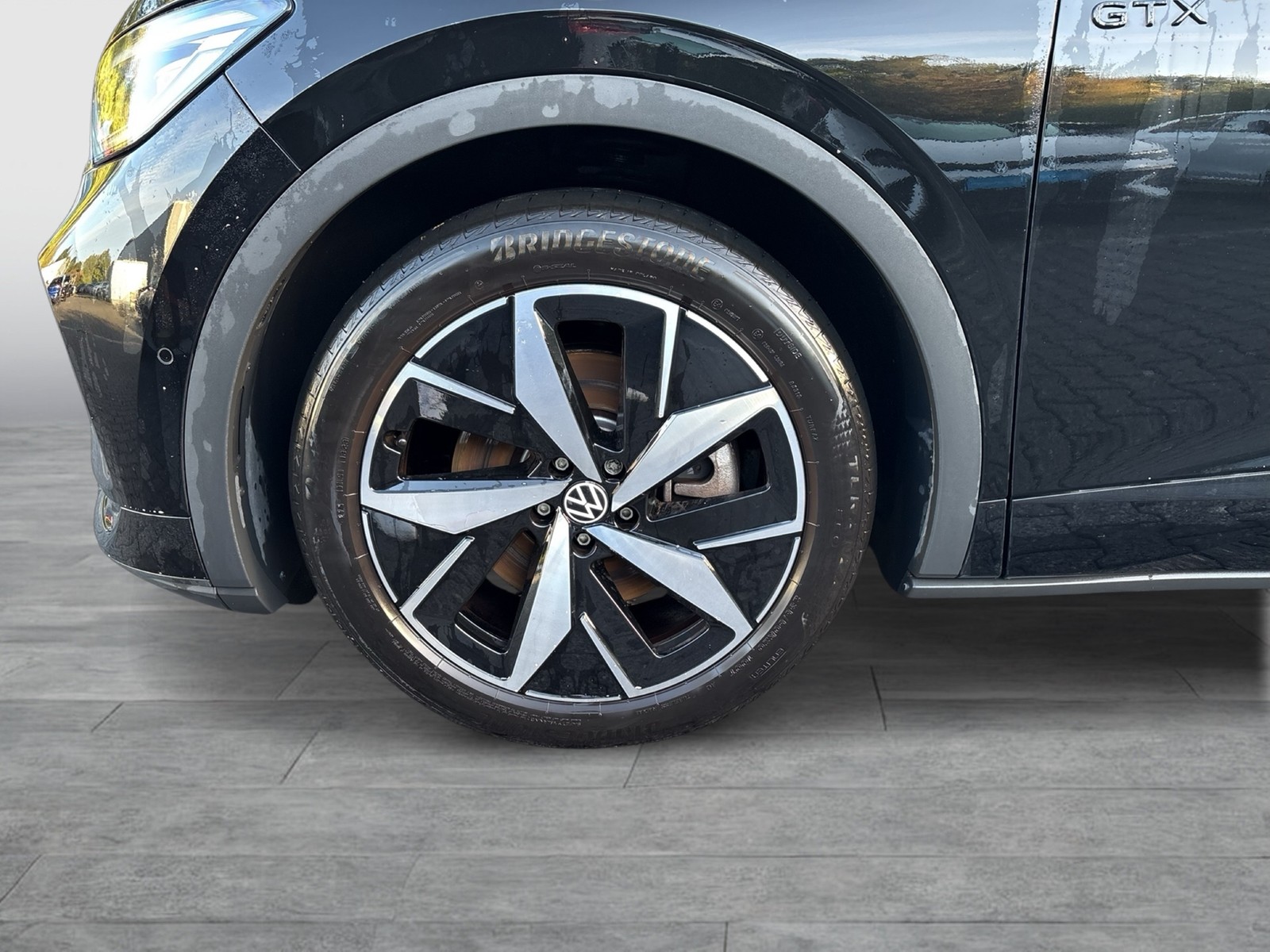 Volkswagen ID.4 GTX 4X4 WÄRMEPUMPE 360°CAM ACC LM20 MATRIX