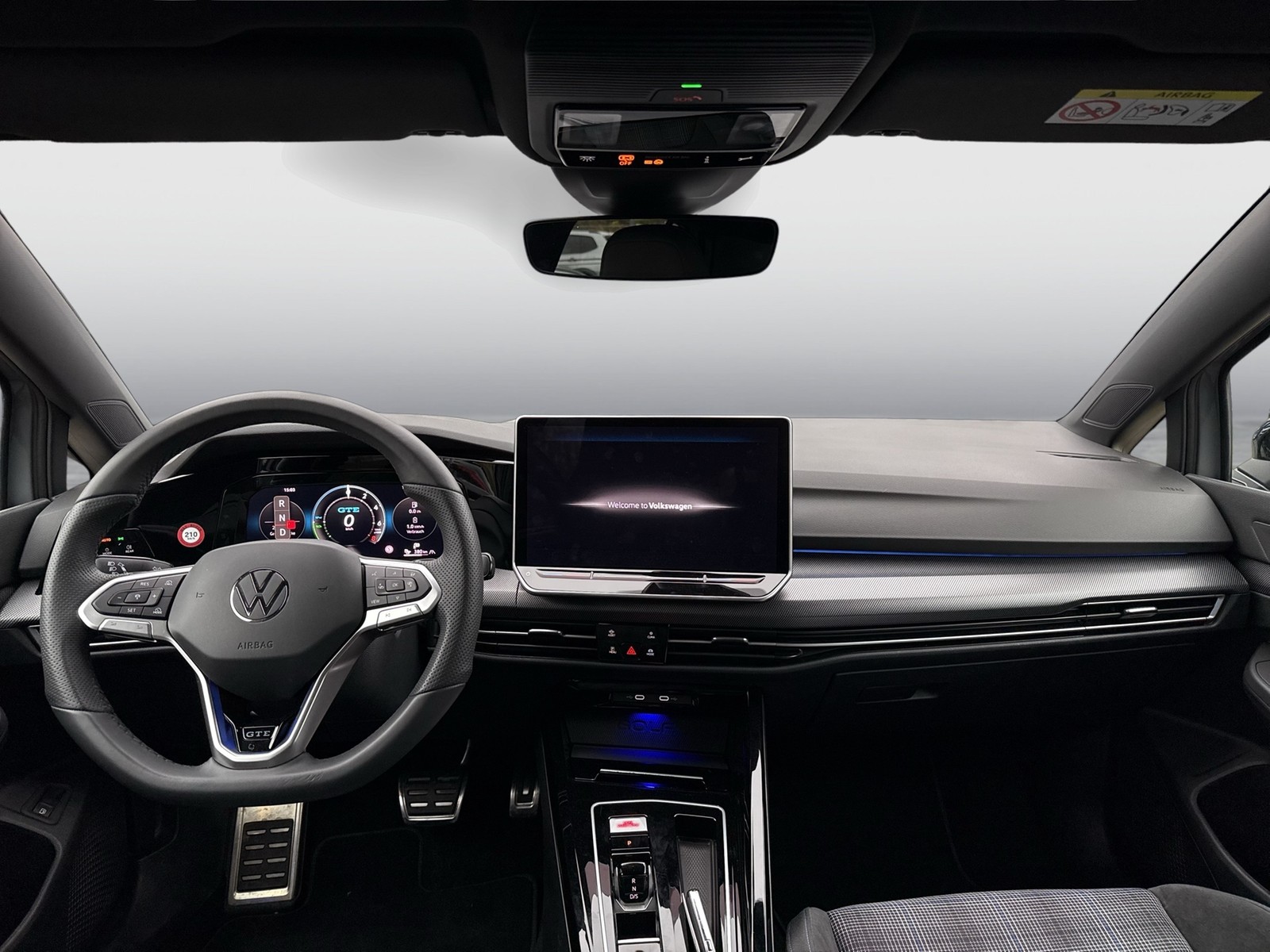 Volkswagen Golf VIII 1.5 HYBRID GTE BLACK STYLE KAMERA ACC