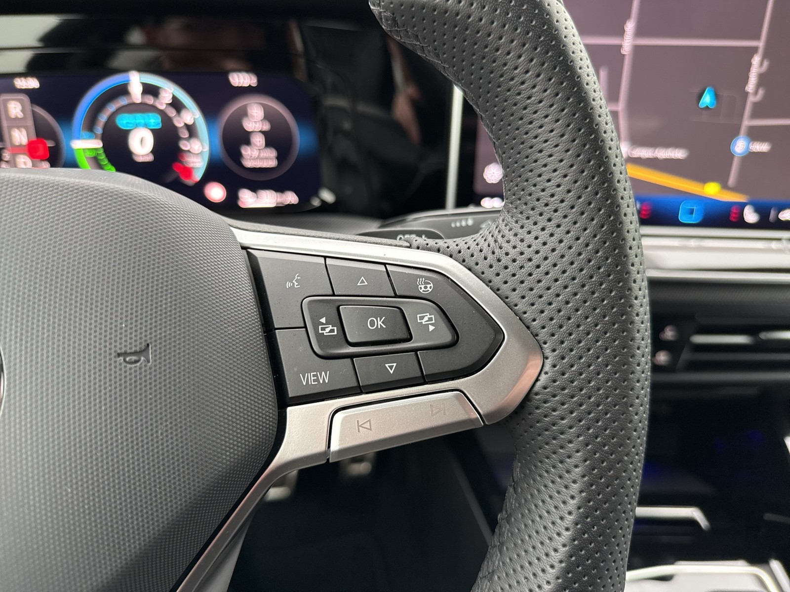 Volkswagen Golf VIII 1.5 HYBRID GTE BLACK STYLE KAMERA ACC