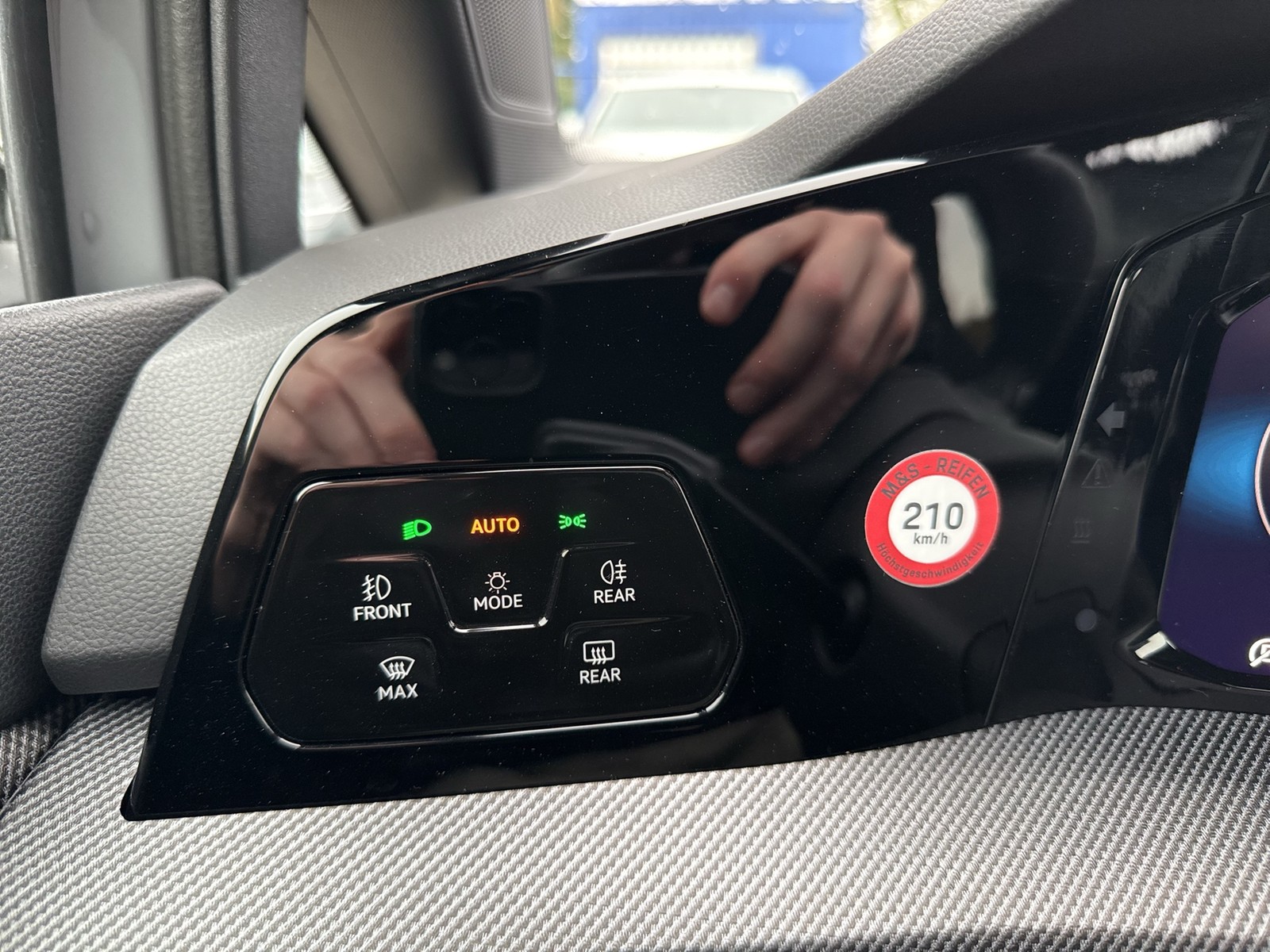 Volkswagen Golf VIII 1.5 HYBRID GTE BLACK STYLE KAMERA ACC