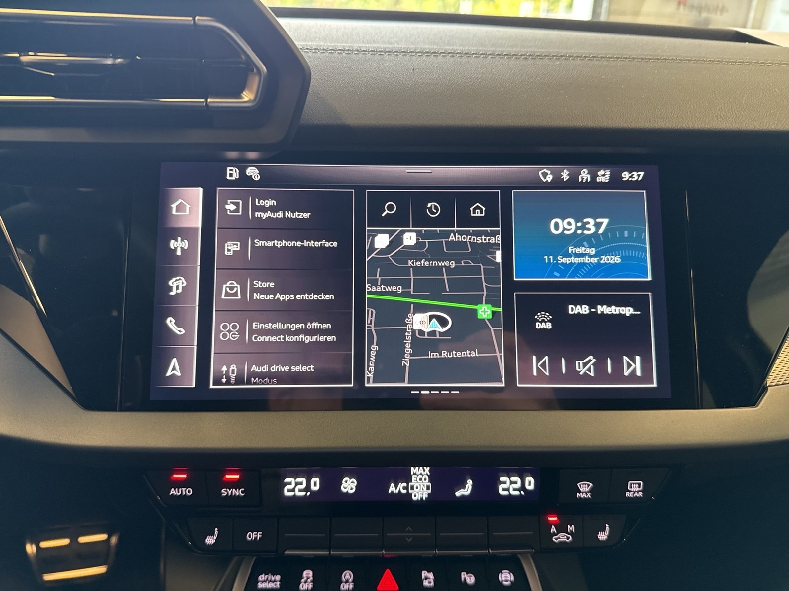 Audi A3 Sportback quattro S LINE PANO CAM ACC LM18