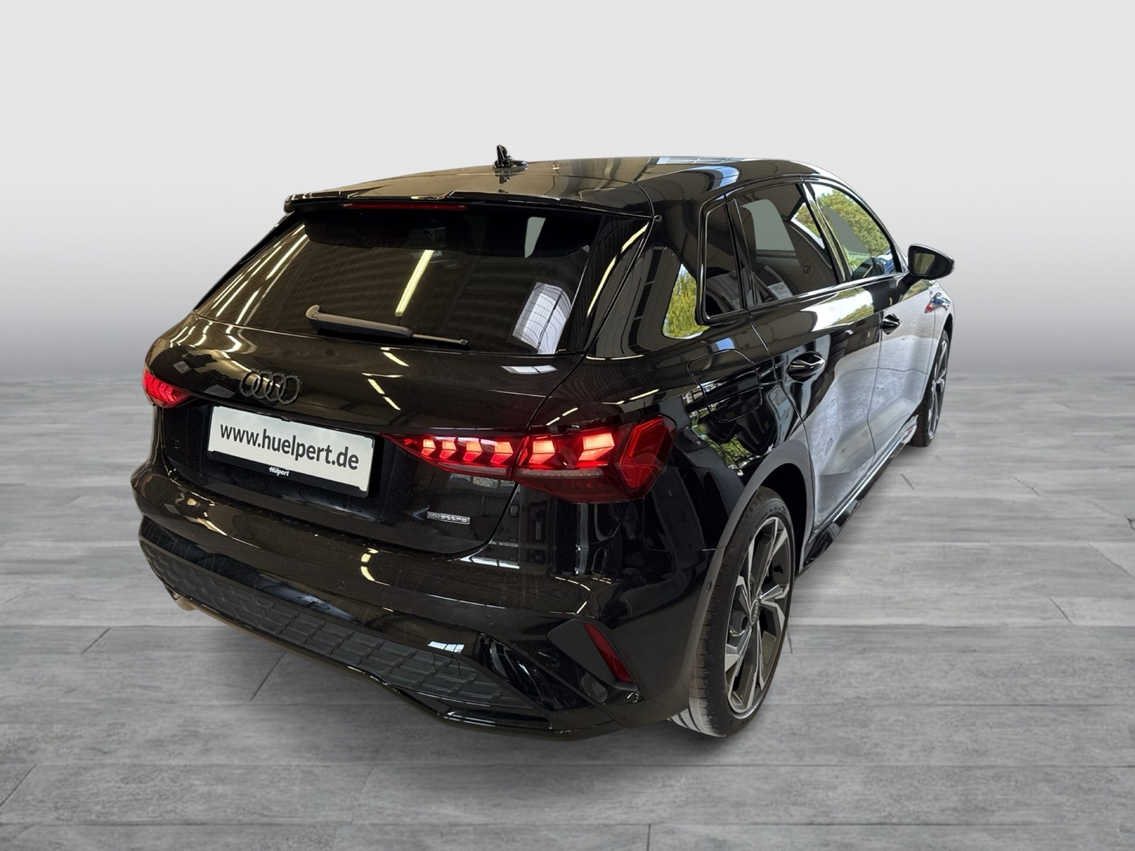 Audi A3 Sportback quattro S LINE PANO CAM ACC LM18