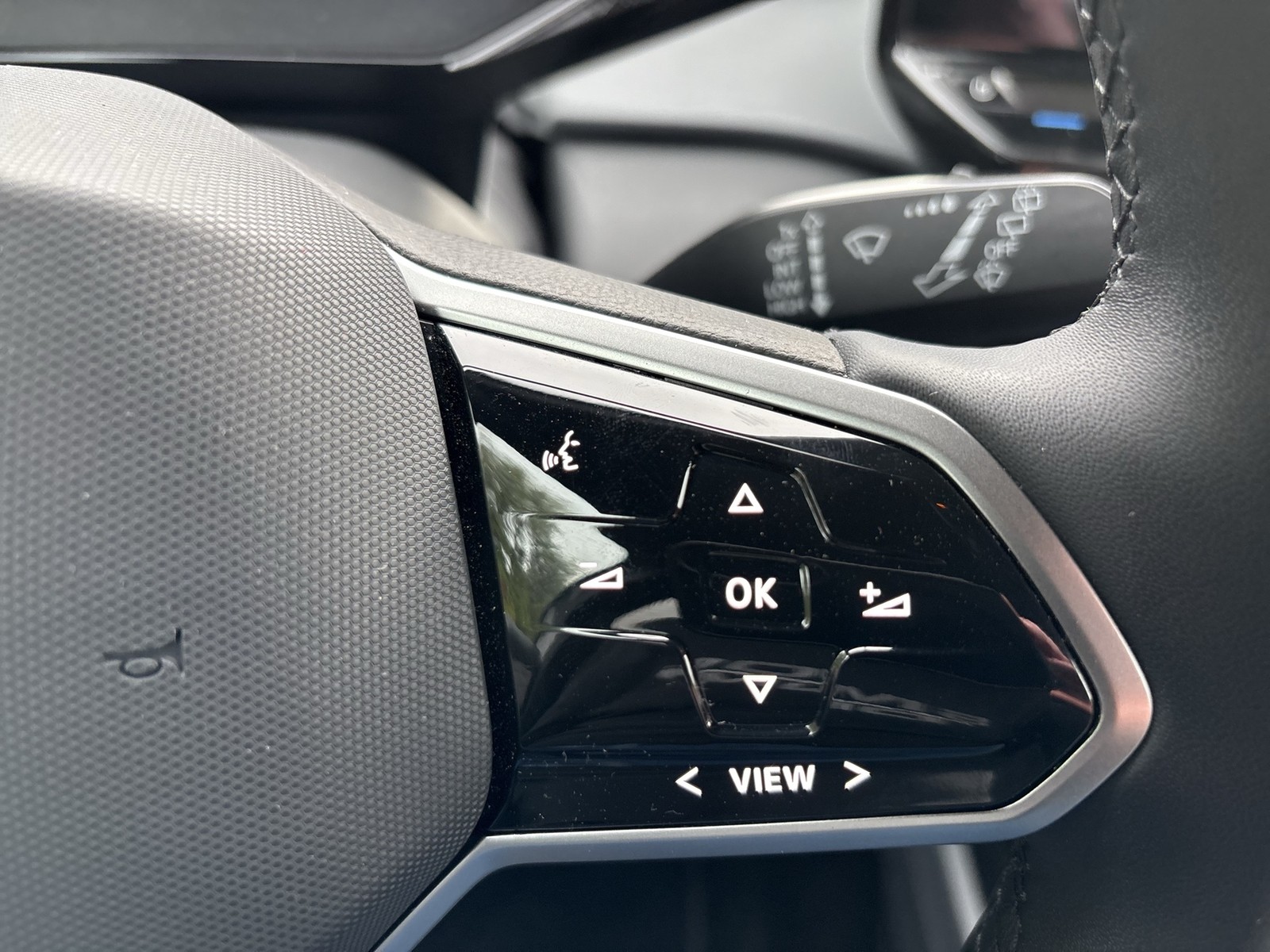 Volkswagen ID.3 Pro MOVE WÄRMEPUMPE CAM ACC LM19 NAVI