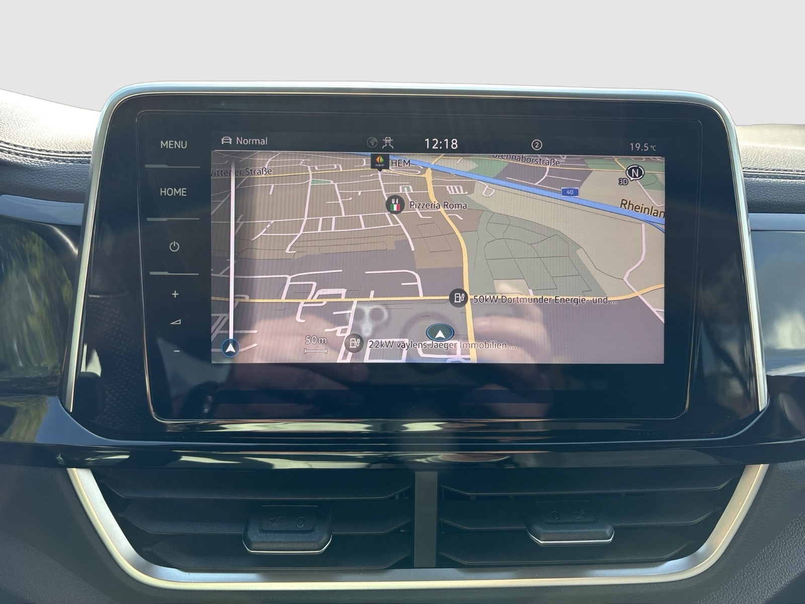 Volkswagen T-Roc 1.5 R-LINE PANO AHK CAM ACC MATRIX EKLAPPE
