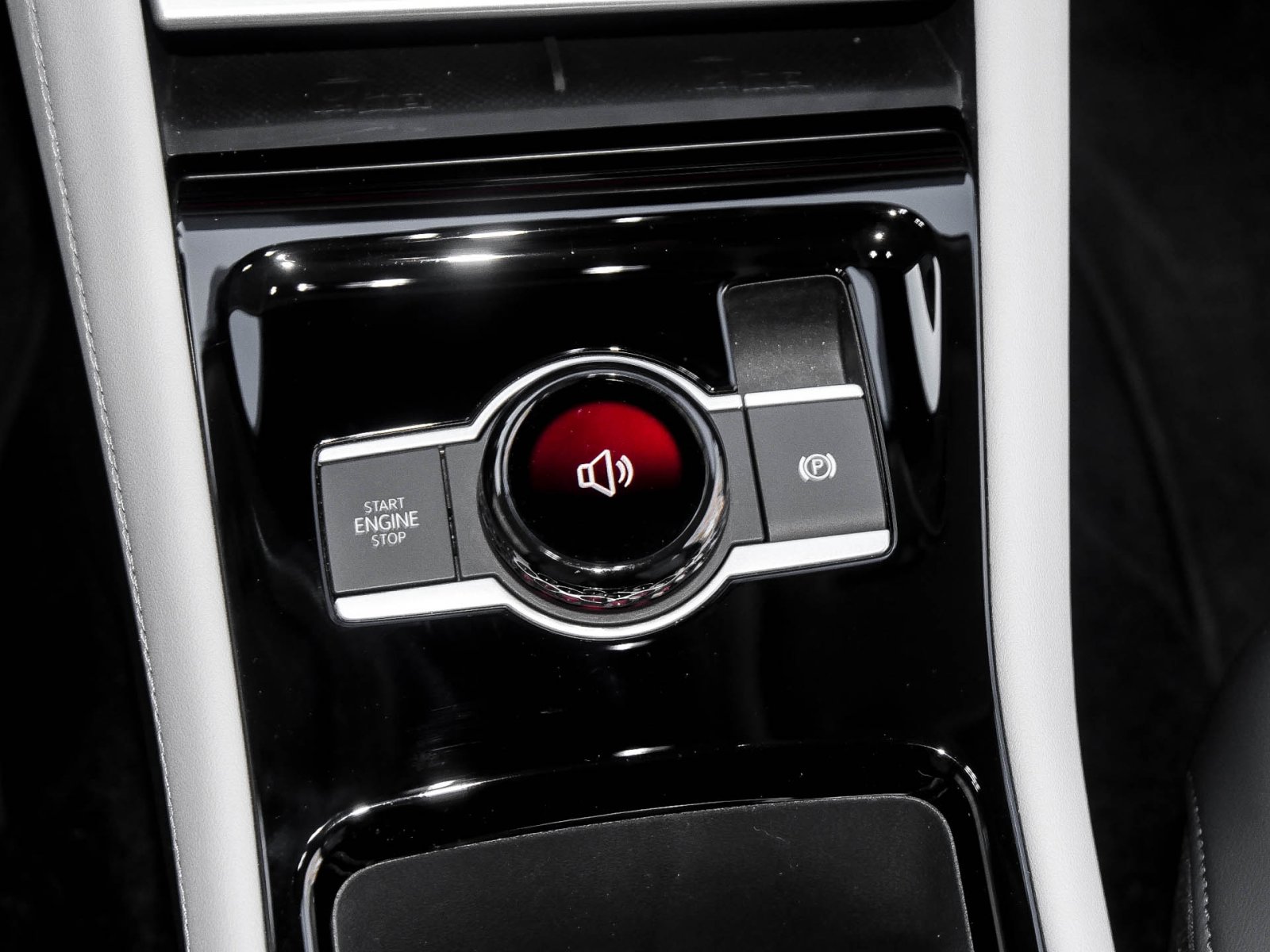 Volkswagen Tiguan 1.5 eTSI ELEGANCE NEUES MODELL AHK ACC