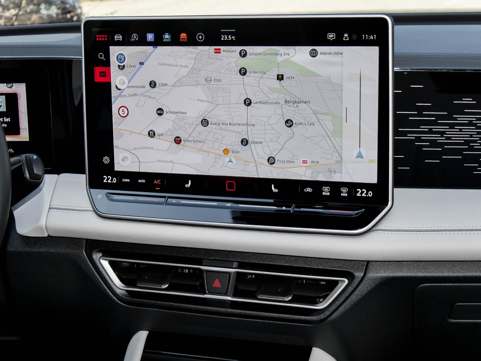 Volkswagen Tiguan 1.5 eTSI ELEGANCE NEUES MODELL AHK ACC