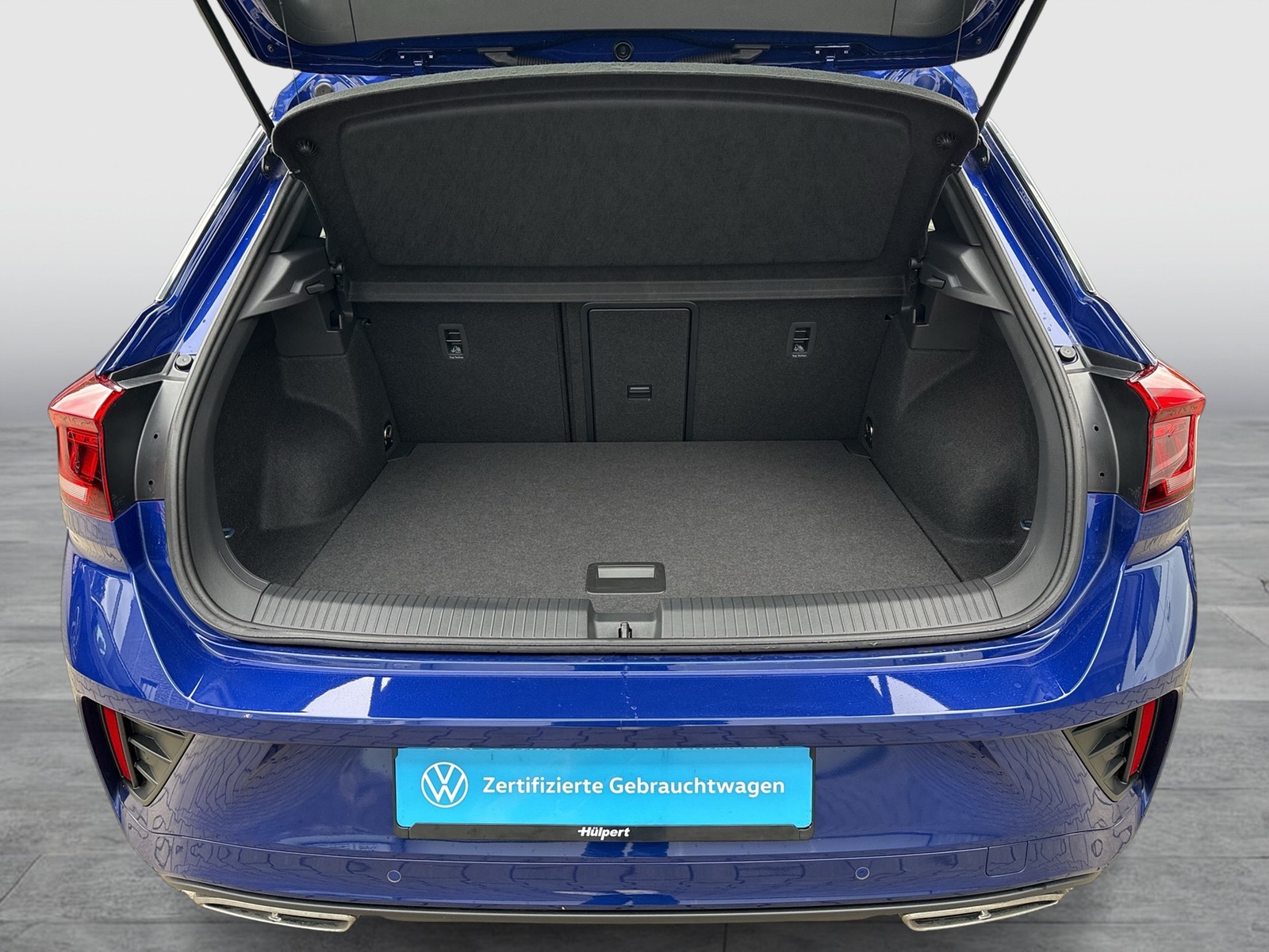 Volkswagen T-Roc 1.5 R-LINE ACC LM17 NAVI VIRTUAL-COCKPIT