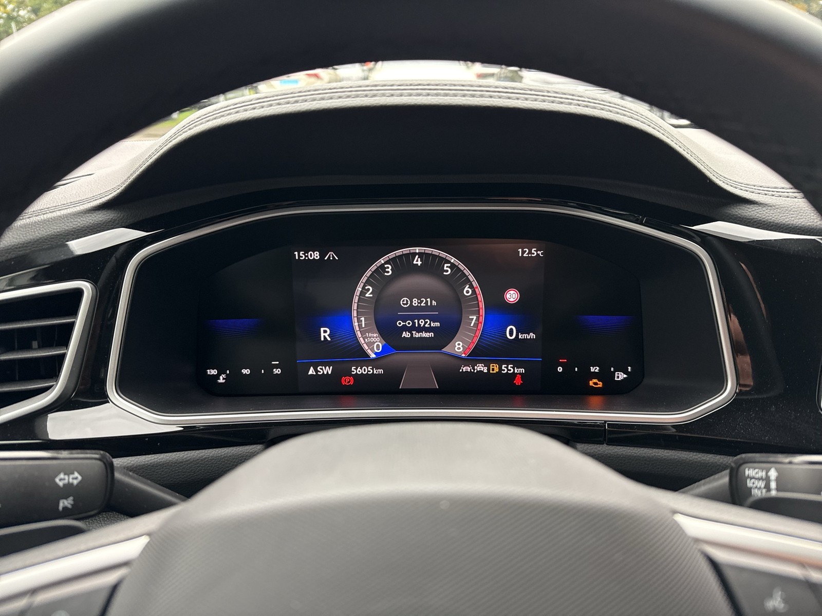 Volkswagen T-Roc 1.5 R-LINE ACC LM17 NAVI VIRTUAL-COCKPIT