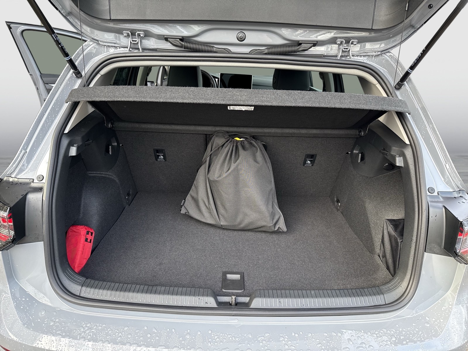 Volkswagen Golf VIII 1.5 HYBRID GOAL FACELIFT ACC LM17