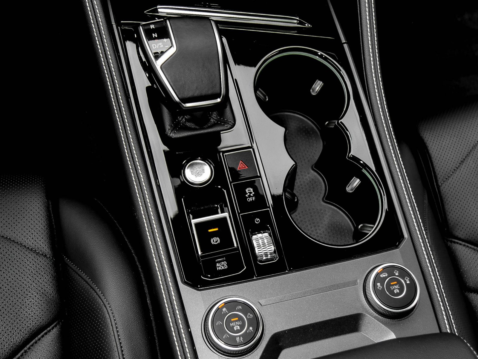 Volkswagen Touareg HYBRID ELEGANCE NEUESMODELL PANO CAM 21Z