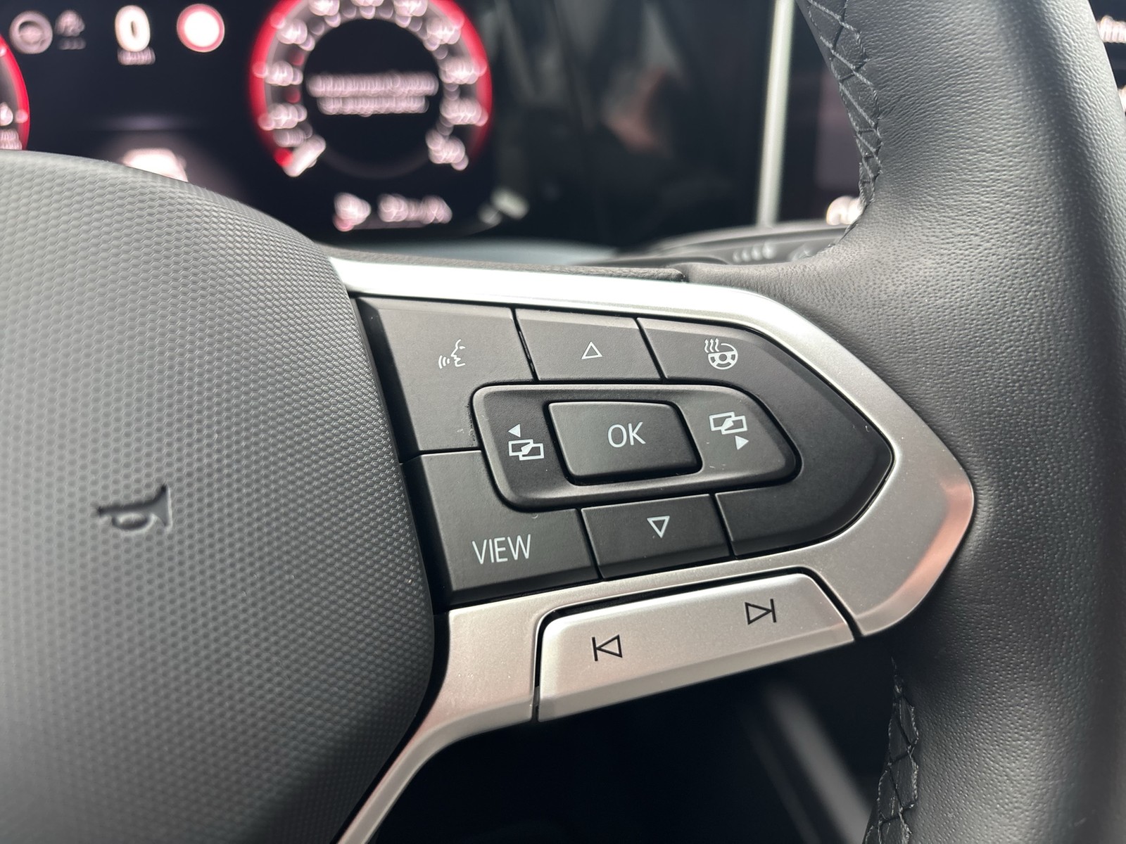 Volkswagen Golf VIII 1.5 HYBRID GOAL FACELIFT CAM ACC LM17