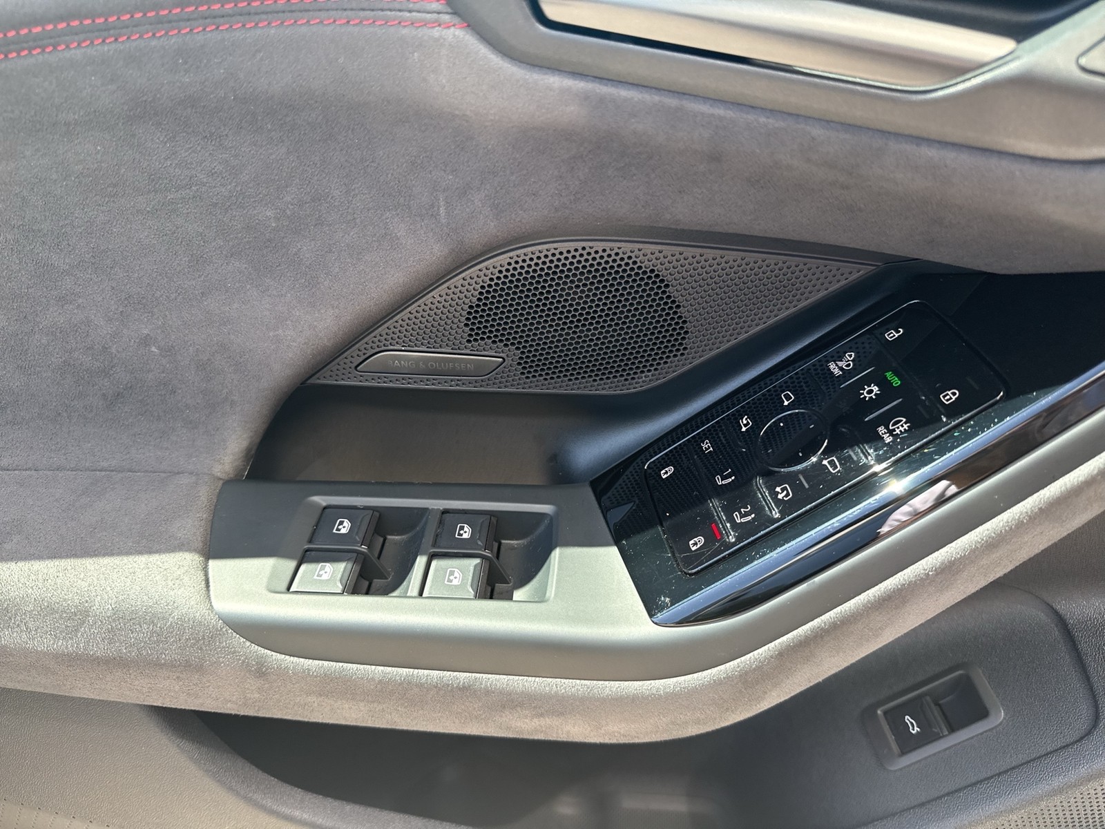 Audi A6 e-tron Avant Qu. S LINE B&O AHK ALU21 TECH-PRO