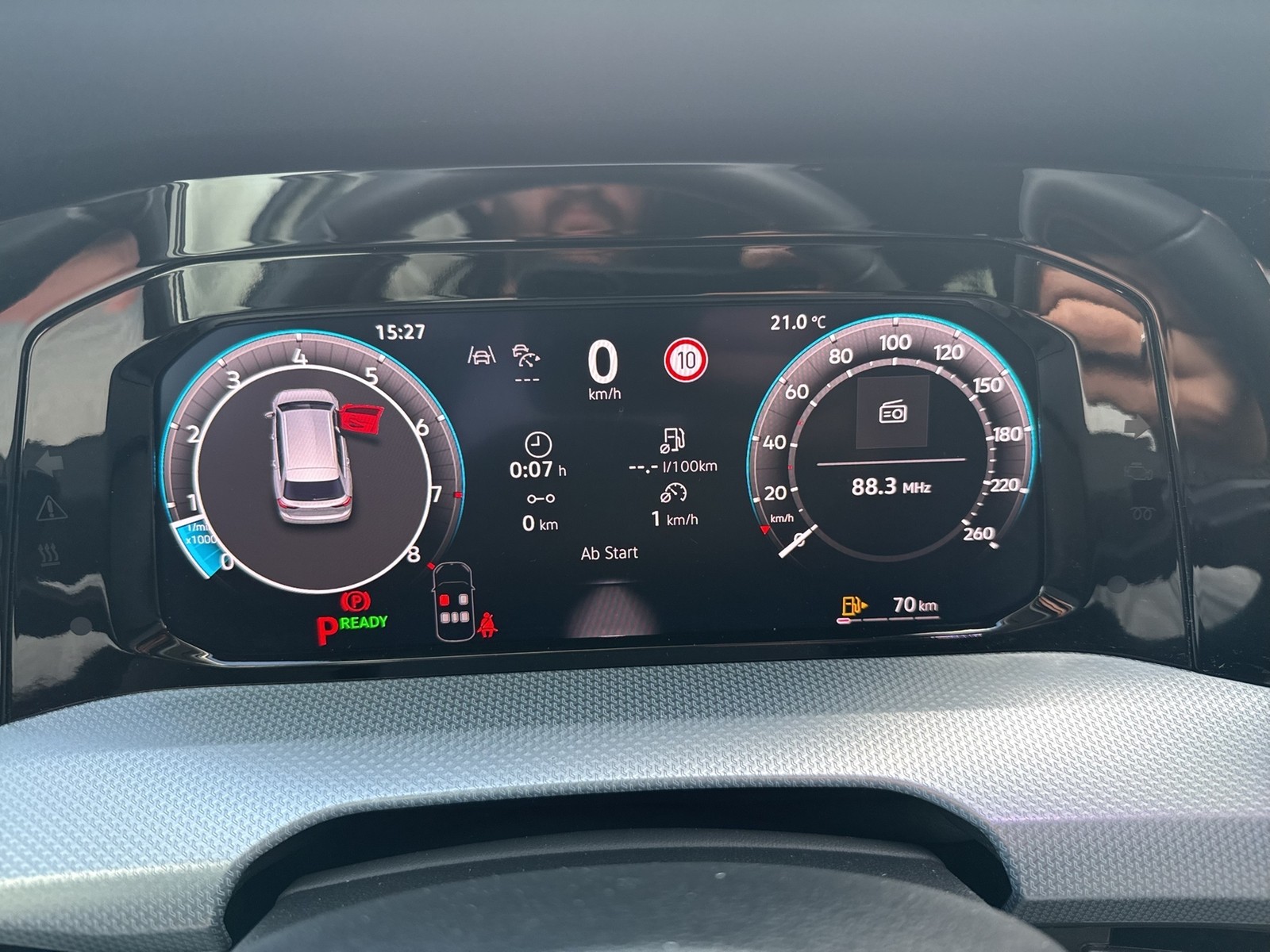 Volkswagen Golf Variant VIII 1.5 eTSI ENERGY HARMAN KARDON