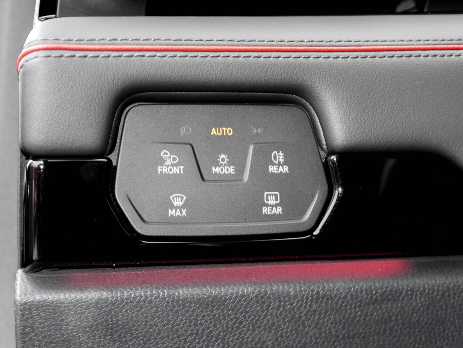 Volkswagen ID.7 GTX 4X4 WÄRMEPUMPE AHK 360CAM ACC LM20 NAVI