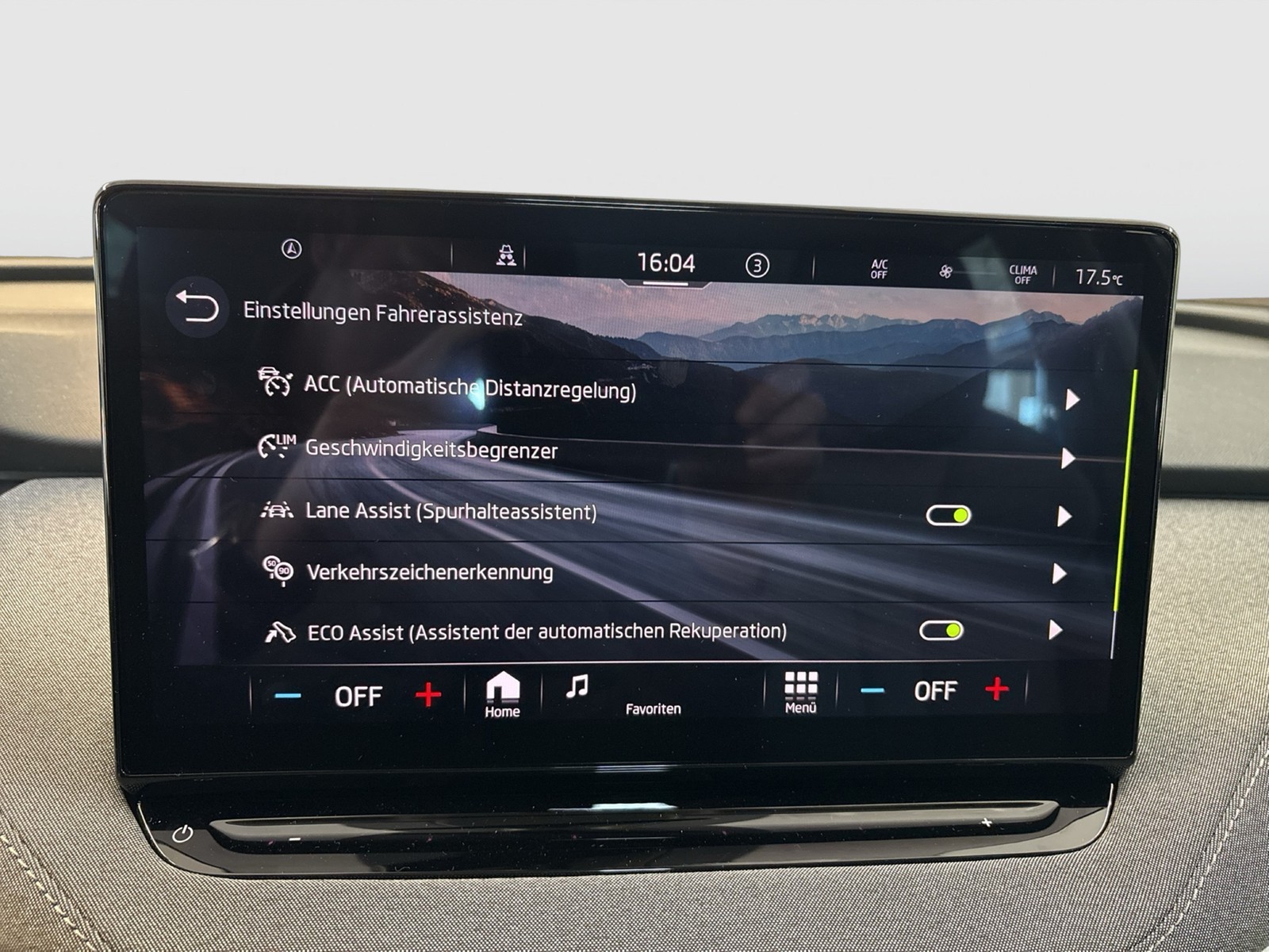 Skoda Enyaq 50 LOFT CAM LM19 NAVI KEYLESS-GO EINPARKH.