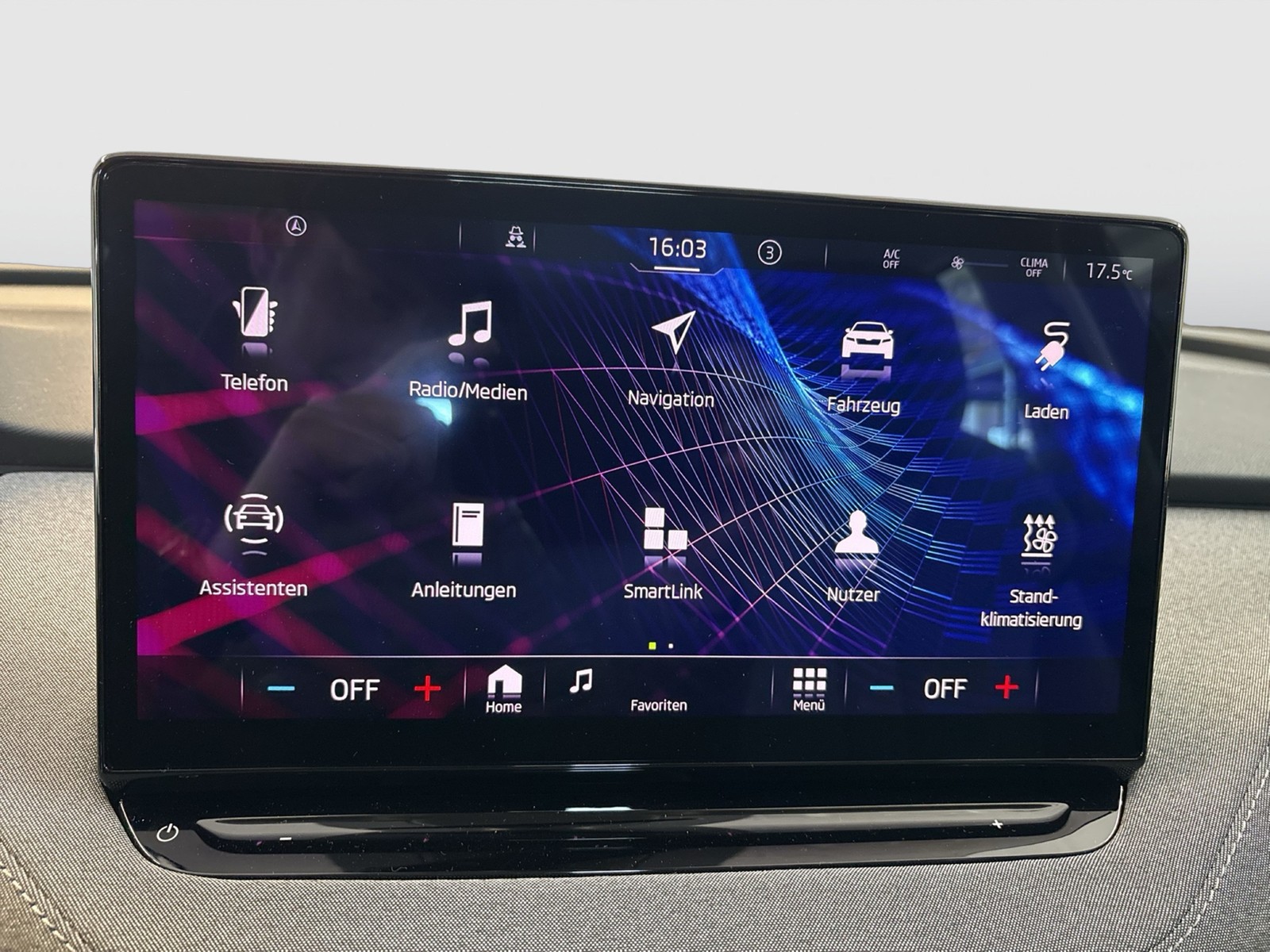 Skoda Enyaq 50 LOFT CAM LM19 NAVI KEYLESS-GO EINPARKH.