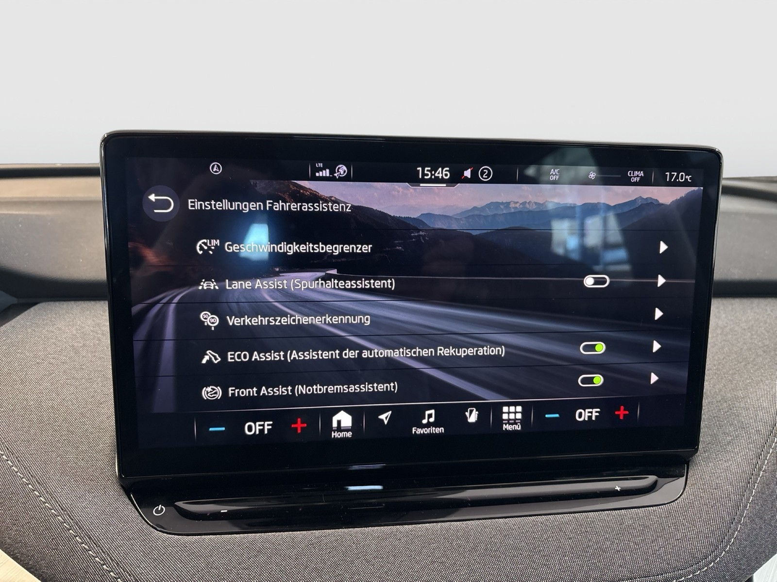 Skoda Enyaq 50 LOFT CAM LM19 NAVI KEYLESS-GO EINPARKH.