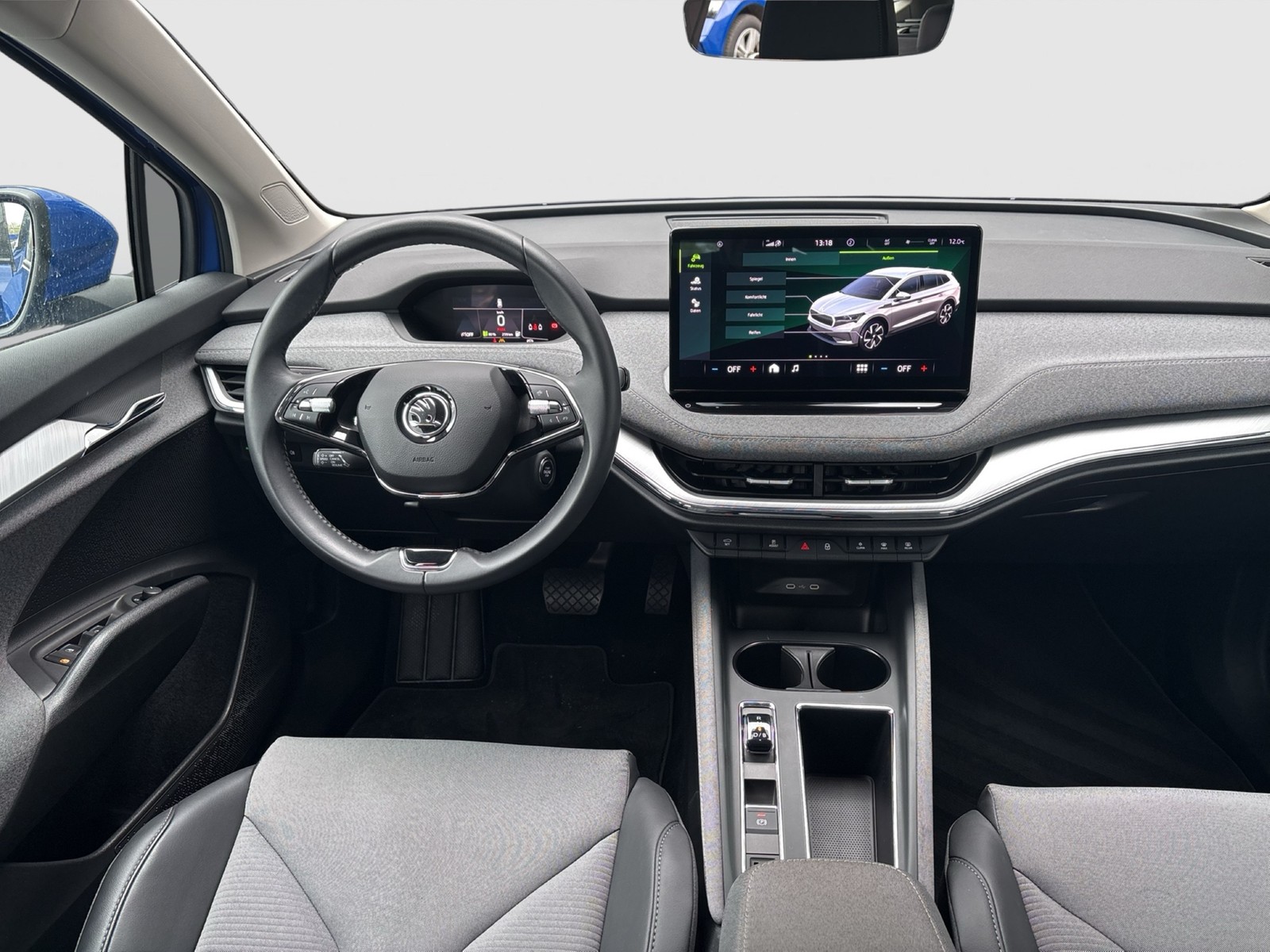 Skoda Enyaq 50 LOFT CAM LM19 NAVI KEYLESS-GO EINPARKH.