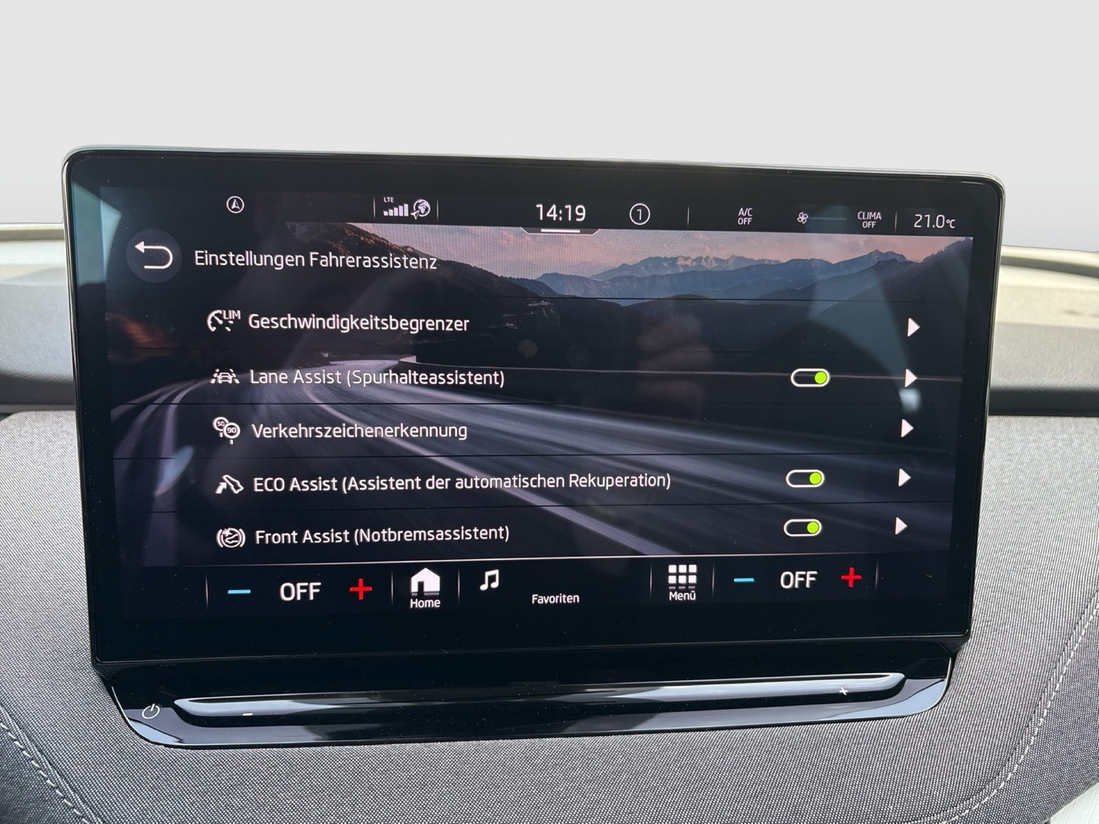 Skoda Enyaq 50 LOFT CAM LM19 NAVI KEYLESS-GO EINPARKH.