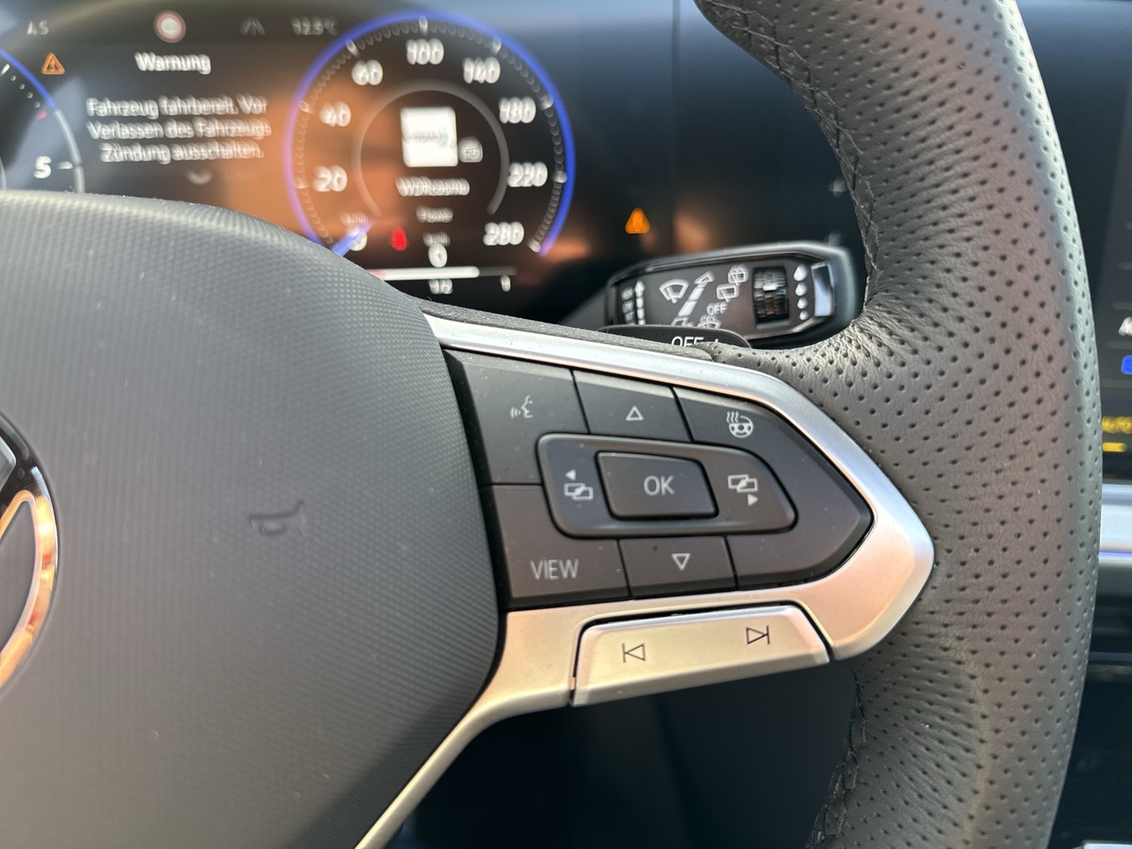 Volkswagen Touareg V6 TDI R-LINE BLACKSTYLE DYNAUDIO LM22 PANO