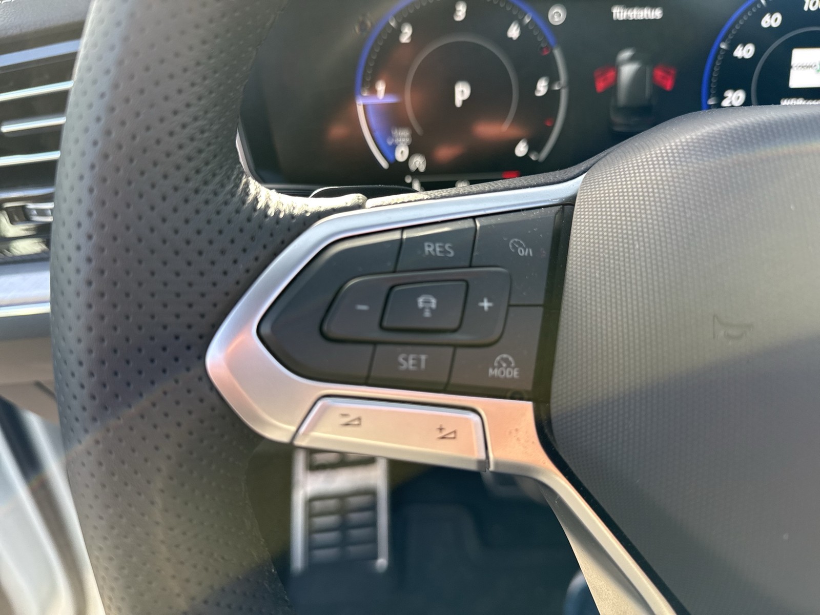 Volkswagen Touareg V6 TDI R-LINE BLACKSTYLE DYNAUDIO LM22 PANO