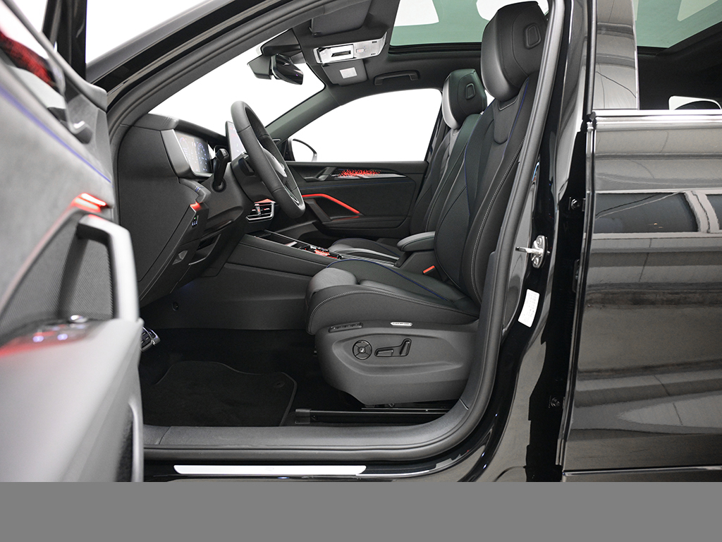 Volkswagen Tayron eHYBRID R-LINE DSG