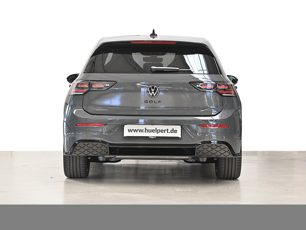 Volkswagen Golf 1.5 R-LINE DSG